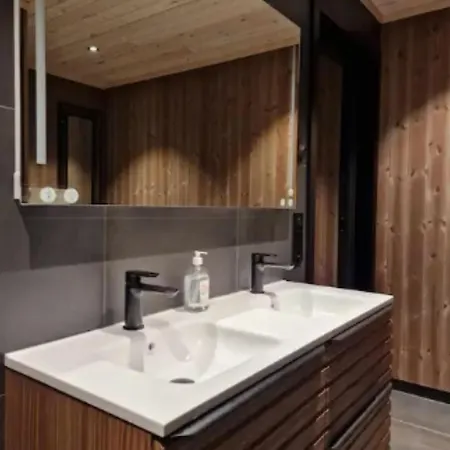 Lejlighed Trysil 豪华全新小木屋住宿